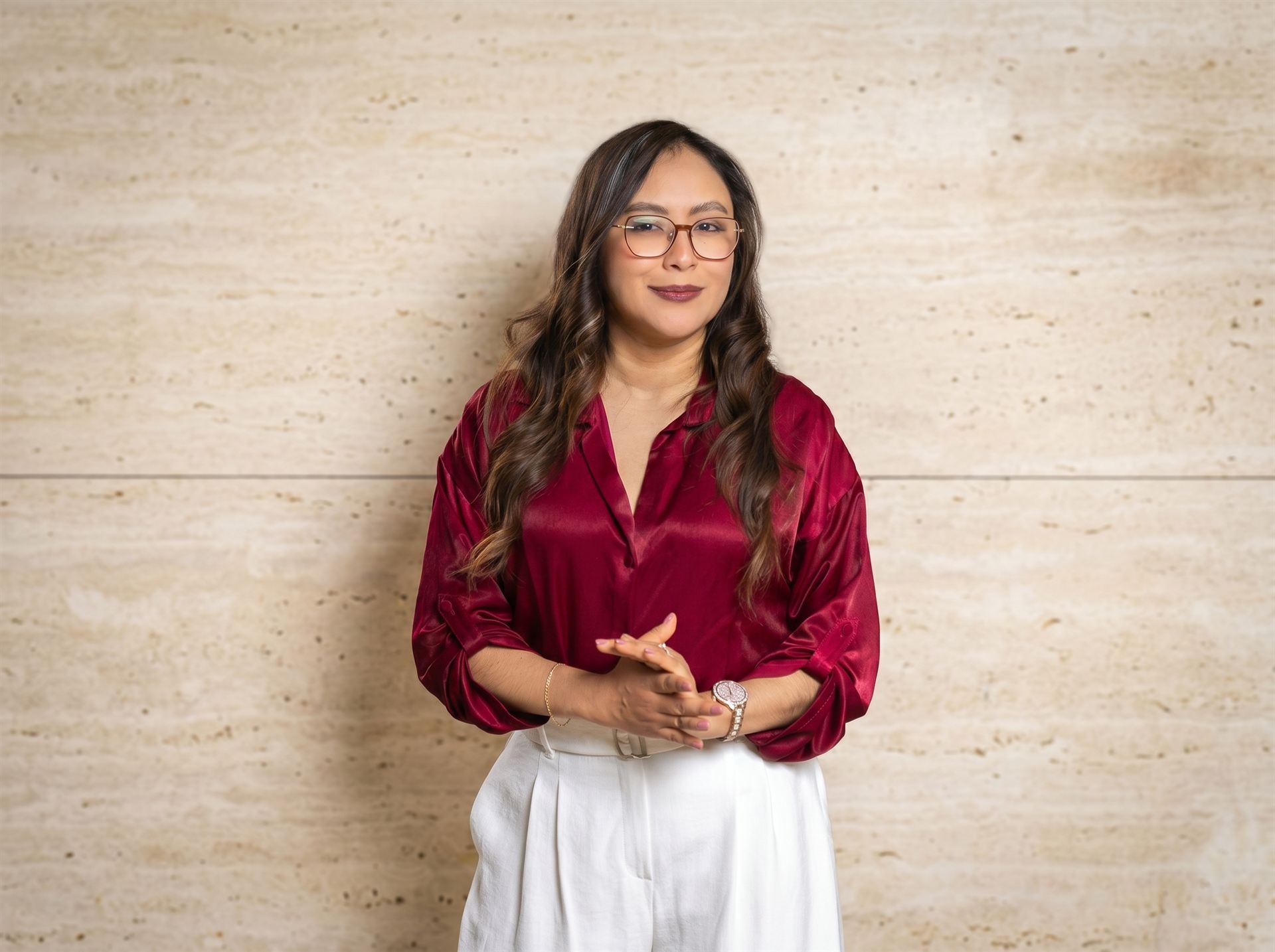 Jessica Pineda working with international clients